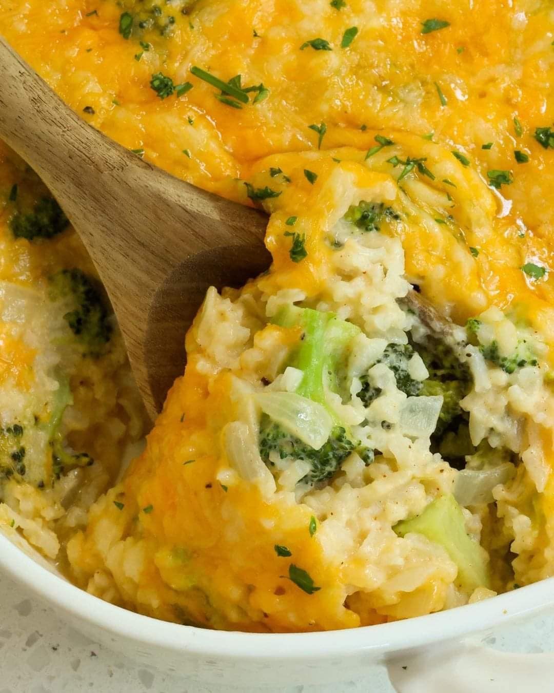 BROCCOLI RICE CASSEROLE