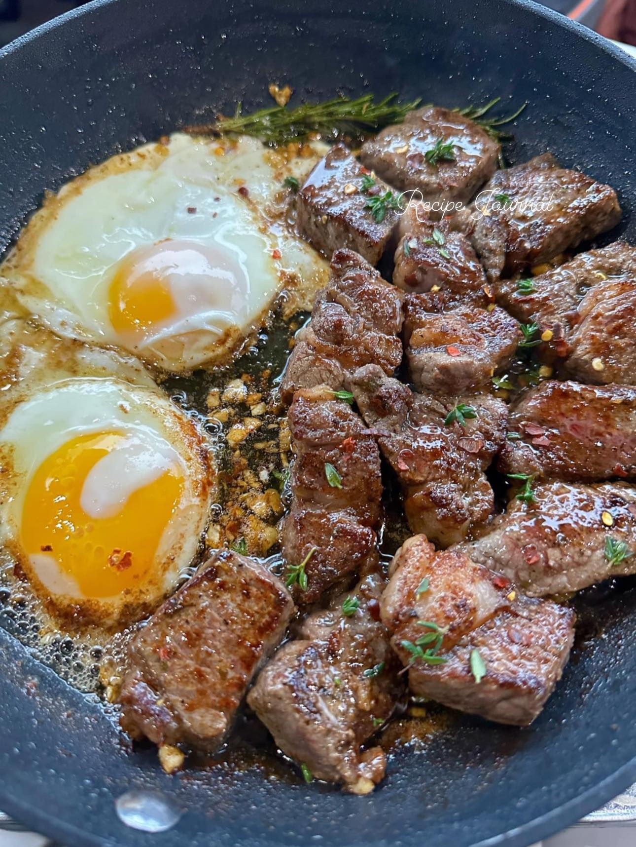 Garlic Steak bites and eggs for breakfast