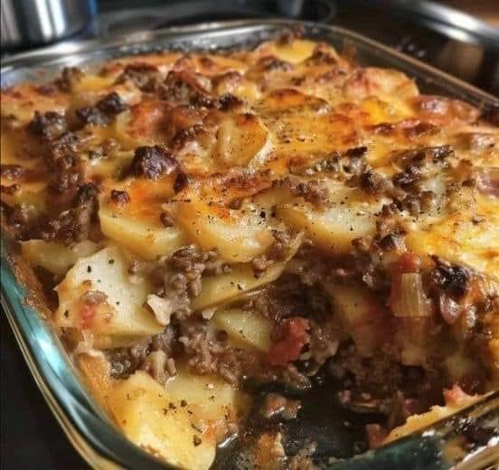 Cheesy Hamburger Potato Casserole!!!