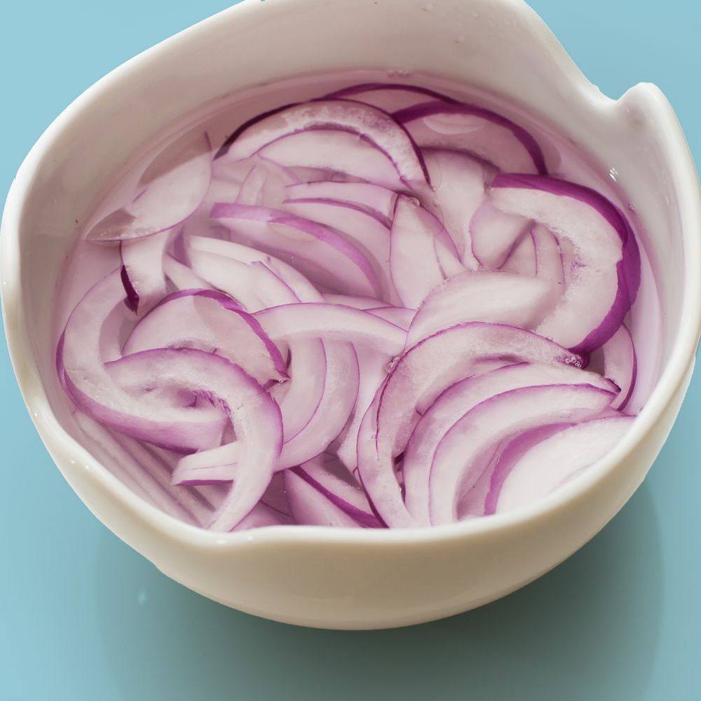 Is Onion Water the Secret to Hair Growth? Here’s What Science Says