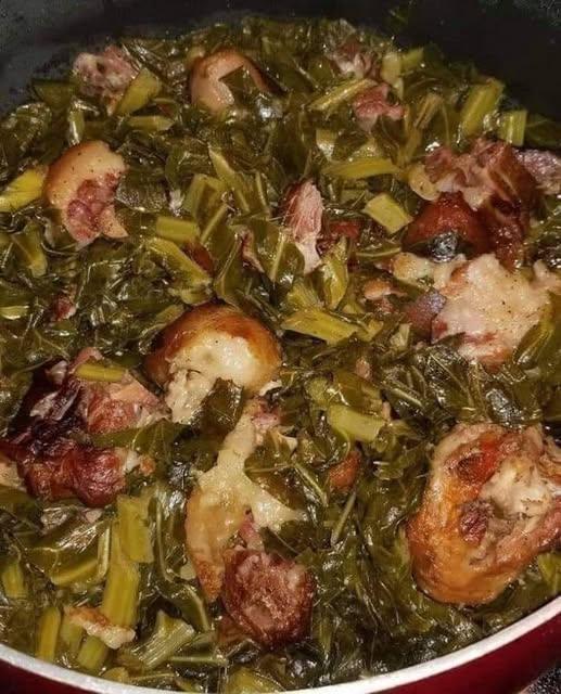 Collard greens and ham hocks