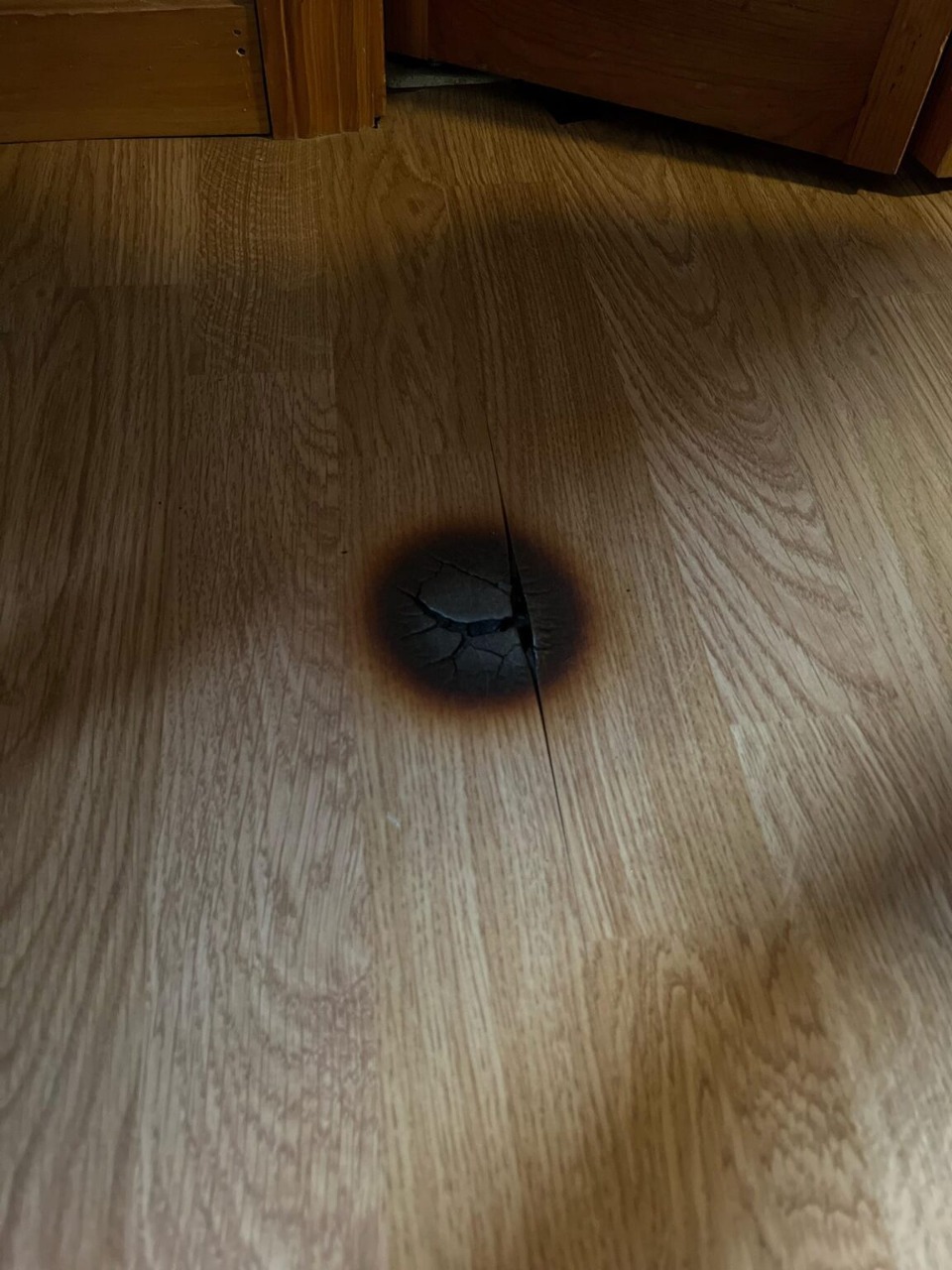 How to Repair a Burn Mark on a Wooden Floor