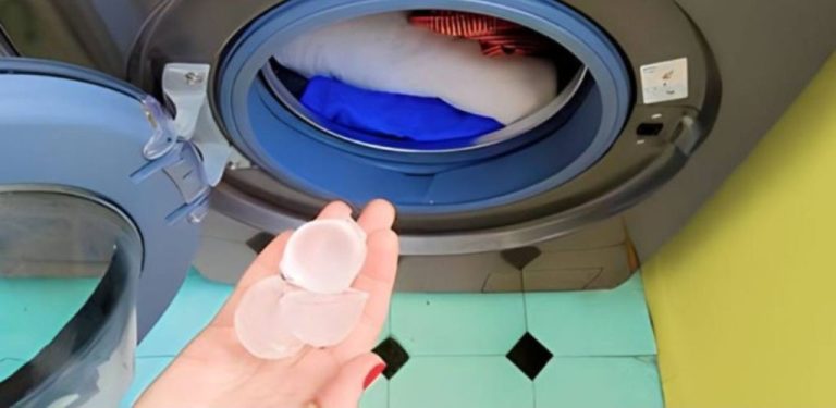 Throw 3 ice cubes in the washing machine: you can’t imagine what happens to the laundry