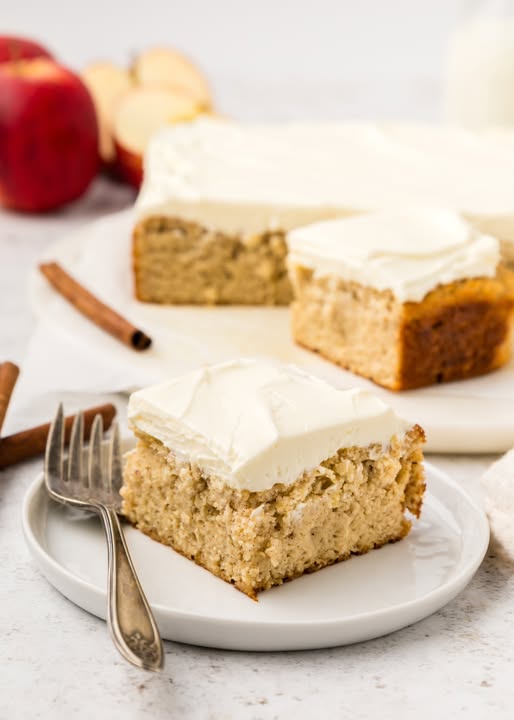 Applesauce Cake