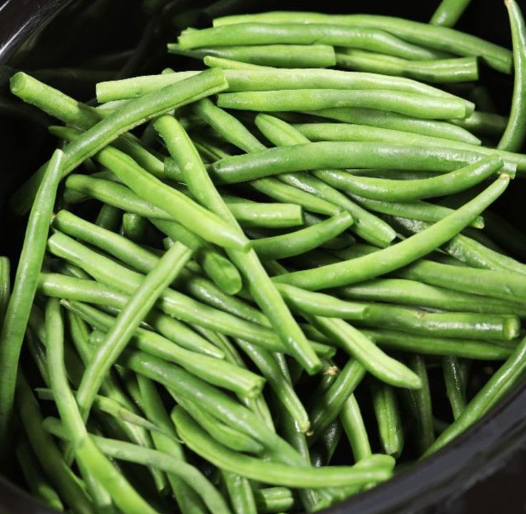 Just 4 ingredients, turn green beans into a slow cooker side people go crazy for