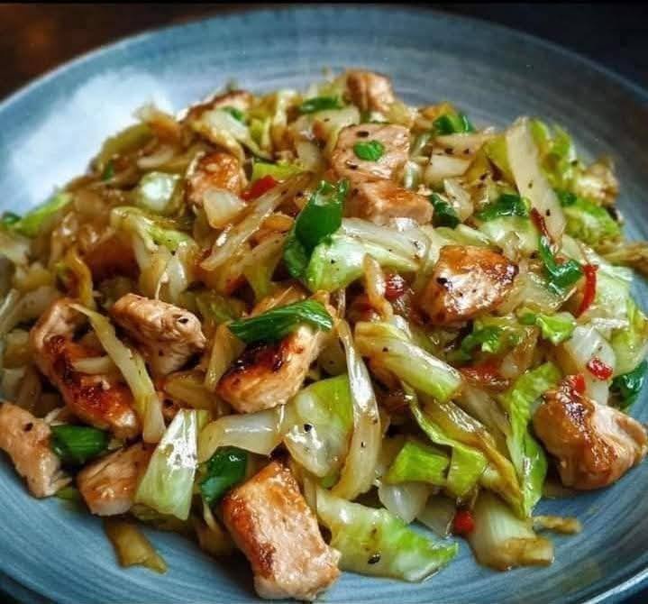 Chinese Chicken & Cabbage Stir-Fry