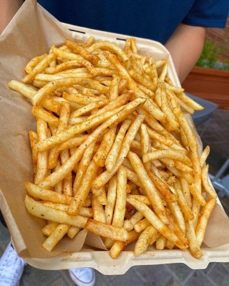 Ultra-Crispy Vinegar-Soaked French Fries