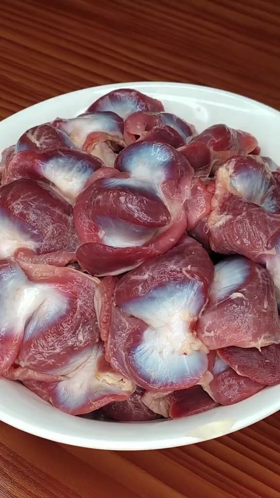 The Surprising Benefits of Eating Chicken Gizzards